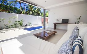 Blanc Residence